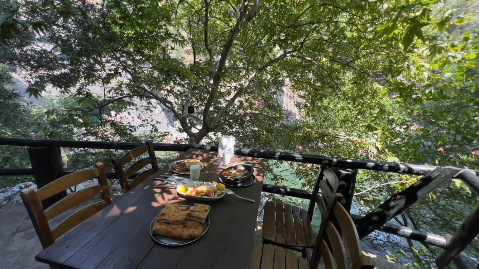 Hotel Kazdagi Atila Bey Konagi Ayvacik Esterno foto
